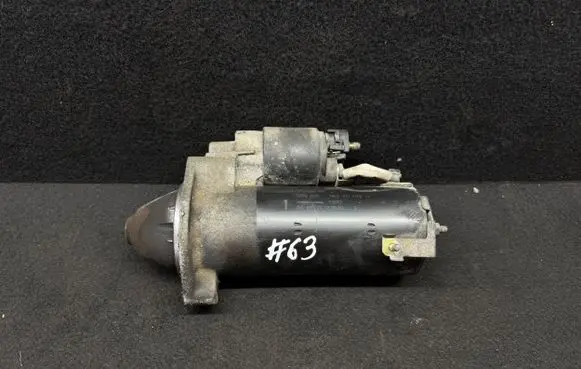 Volkswagen PASSAT B5.5 Starter motor 068911024G