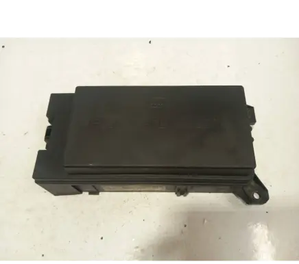 KIA Sorento Fuse module 911603E040 10020530002 BE0400206060654