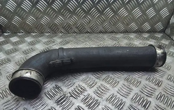 Volkswagen Golf V Intercooler hose/pipe 1K0145833