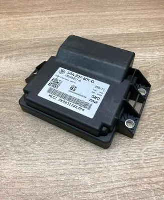 Volkswagen PASSAT B7 Hand brake control module 3AA907801G 18233201A