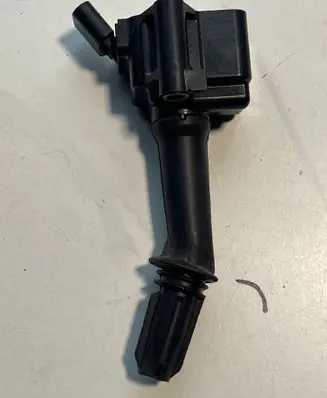 Opel Insignia B High voltage ignition coil 12697989 9Y22083410 H6T15471BC