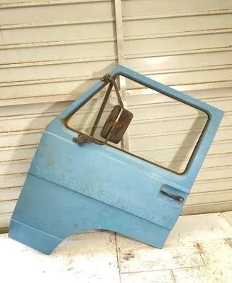 Volkswagen I LT Front door 