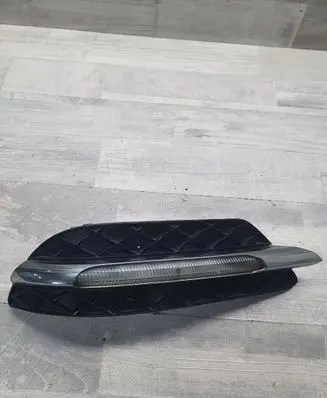 Mercedes-Benz C W204 Front fog light A2049069000 ZB606002