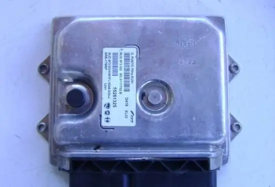 Fiat Grande Punto Engine control unit/module 55261325 MJD8F3GG