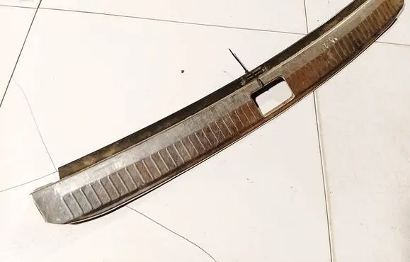 Other trunk/boot trim element