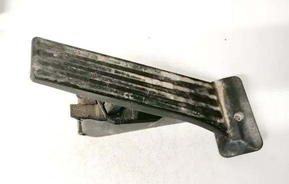 BMW 2 F22 F23 Accelerator throttle pedal 35426853175 3542-6853175
