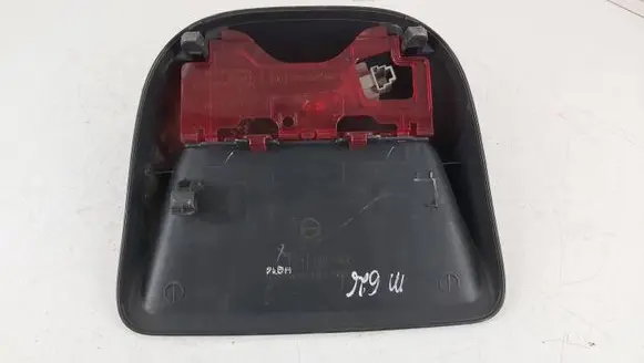 Mazda 626 Third/center stoplight 0509324