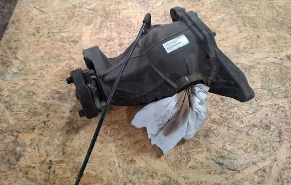 Mercedes-Benz GLS X166 Rear differential 1663502714