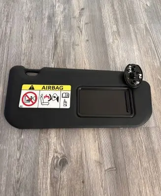 Sun visor