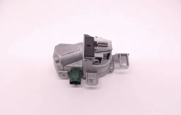 Volvo S60 Steering wheel lock P31340734 D240