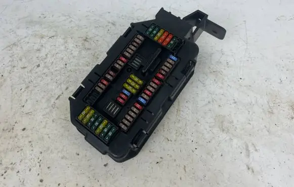 BMW X5 F15 Fuse module 9316568