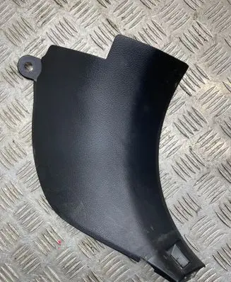 Foot area side trim