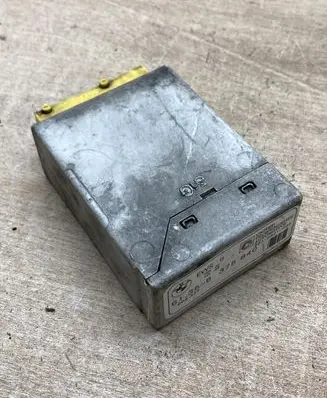 BMW 5 E39 Immobilizer control unit/module 61358375840