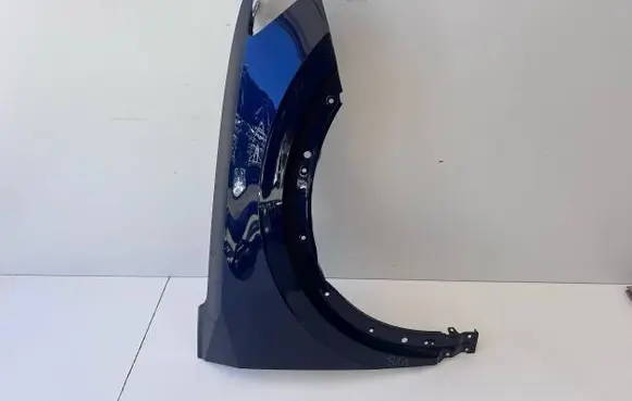 Audi Q2 - Fender