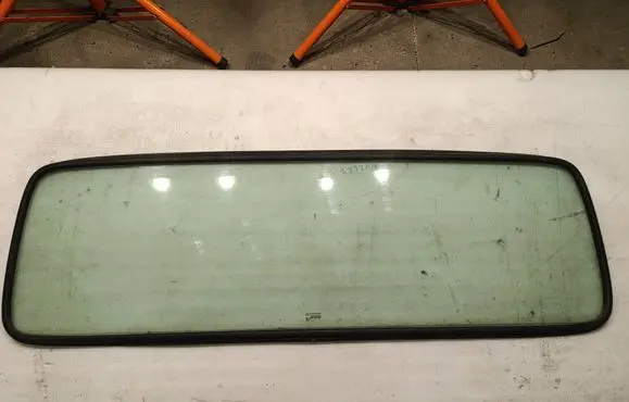 Renault Master II Rear windscreen/windshield window AS2M3232DOT682 43R001583