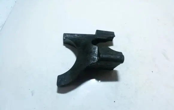 Citroen C8 Engine mounting bracket 9642089680