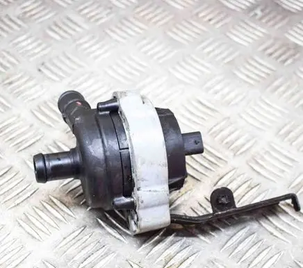 Jaguar I-Pace Electric auxiliary coolant/water pump J9D318D474AA J9D38501AA