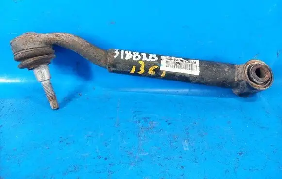 Ford Mustang VI Front lower control arm/wishbone FR3C3A424AA
