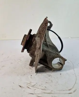Mini One - Cooper F56 F55 Front wheel hub 687664401