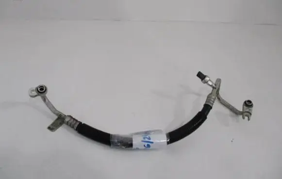 Jeep Grand Cherokee Air conditioning (A/C) pipe/hose 68161179AA 12520016 53222