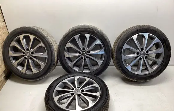 R18 alloy rim