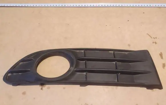 Volvo S40 Front fog light trim/grill 30744920