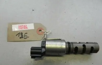 Toyota Avensis T250 Camshaft vanos timing valve 19185637 153300T050