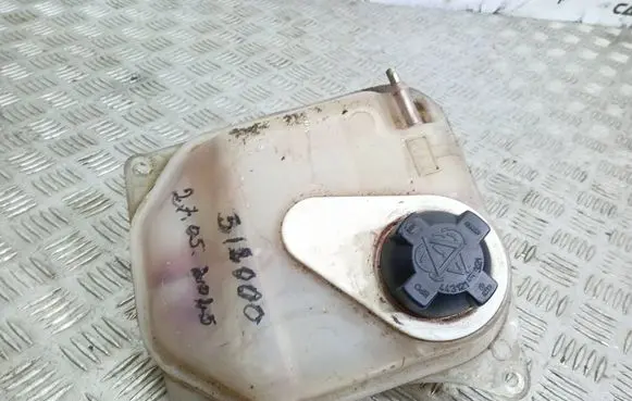 Audi A6 S6 C4 4A Coolant expansion tank/reservoir 4A0121403