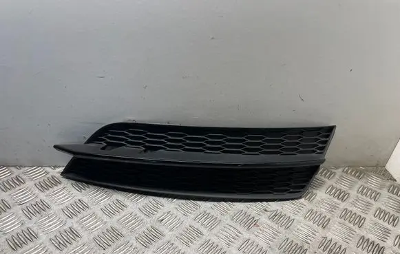 Audi A7 S7 4G Front bumper lower grill 4G8807682K 4G8807152D