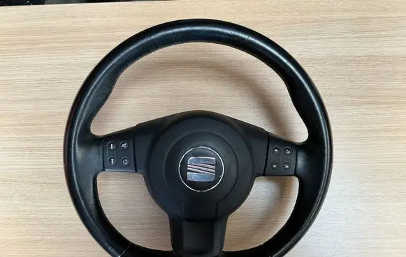 Seat Toledo III (5P) Steering wheel