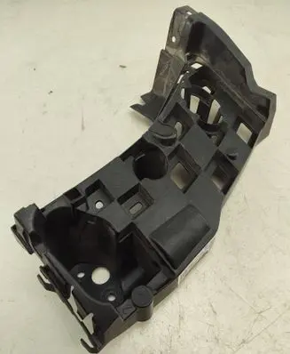 BMW X7 G07 Rear bumper mounting bracket 7420665