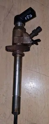 Volvo V70 Fuel injector 9657144580