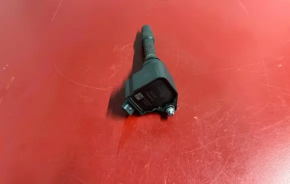 BMW X7 G07 High voltage ignition coil 8643360
