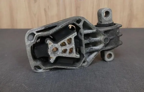 Mercedes-Benz B W246 W242 Engine mount vacuum valve 2462401209 A2462401209