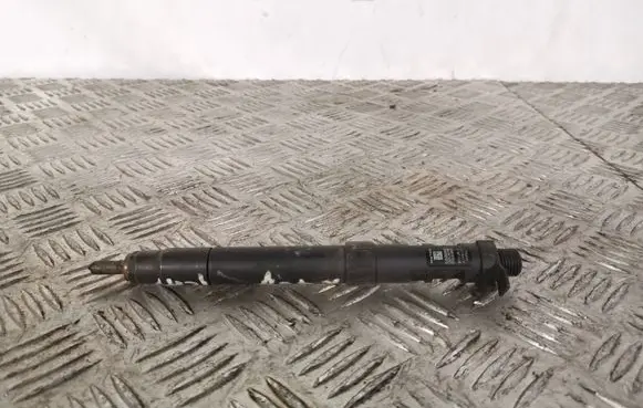 Ford Kuga I Fuel injector S2Y6H7F