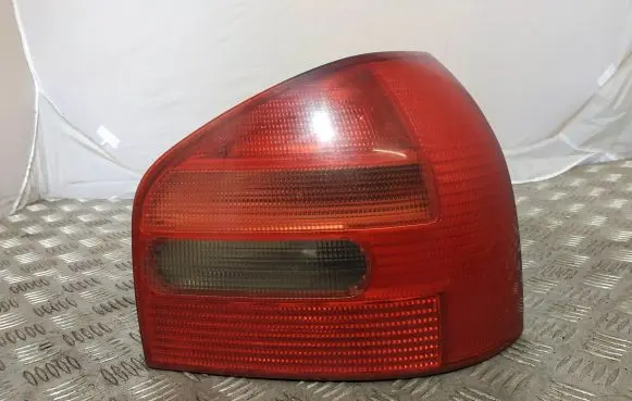 Audi A3 S3 8L Rear/tail lights 8L0945096 290702