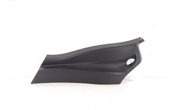 (D)pillar trim (top)