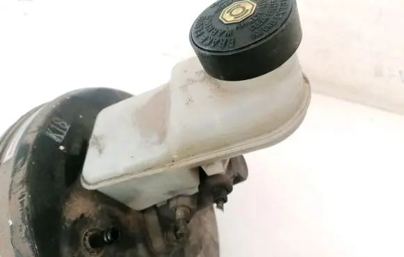 Master brake cylinder