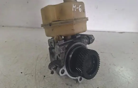 Mazda 6 Power steering pump 45022295
