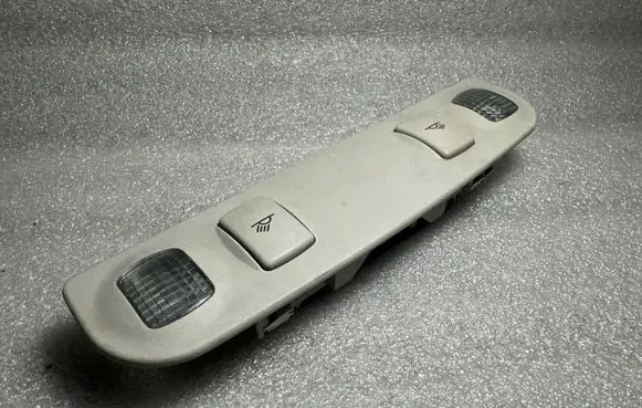 Audi A3 S3 8P Rear seat light 8L0947111A