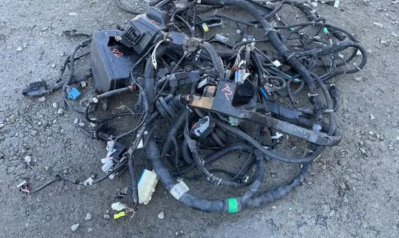 Cadillac Escalade IV Wiring harness 23457694