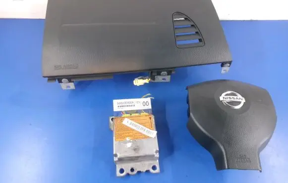 Nissan Tiida C11 Airbag set 