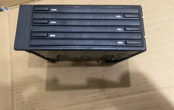 Mercedes-Benz C W203 CD/DVD changer A2036801150 A2036801550