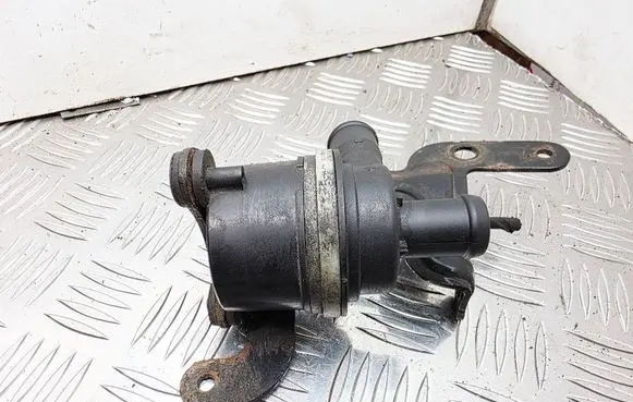 Audi A1 Electric auxiliary coolant/water pump 6R0965561A