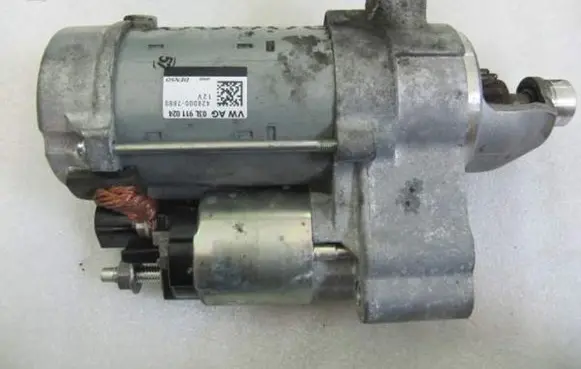 Audi A4 S4 B8 8K Starter motor 03L911024