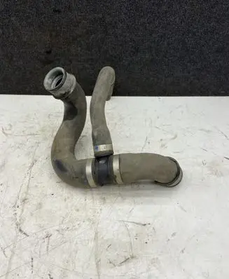 Volkswagen Crafter Engine coolant pipe/hose