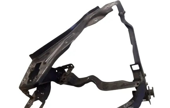 Mercedes-Benz C W204 Headlight/headlamp mounting bracket PP204620589 PP204626054
