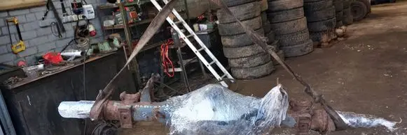 Mercedes-Benz Vario Rear axle beam 