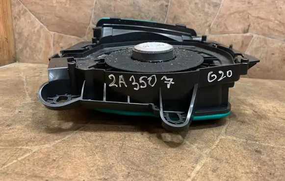 BMW 3 G20 G21 Subwoofer speaker 2622565