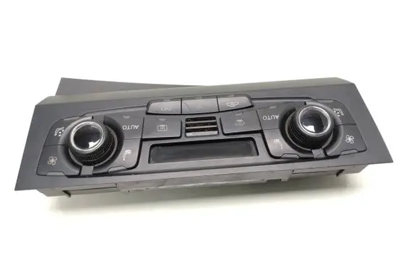 Audi A5 8T 8F Climate control unit 8T2820043AG